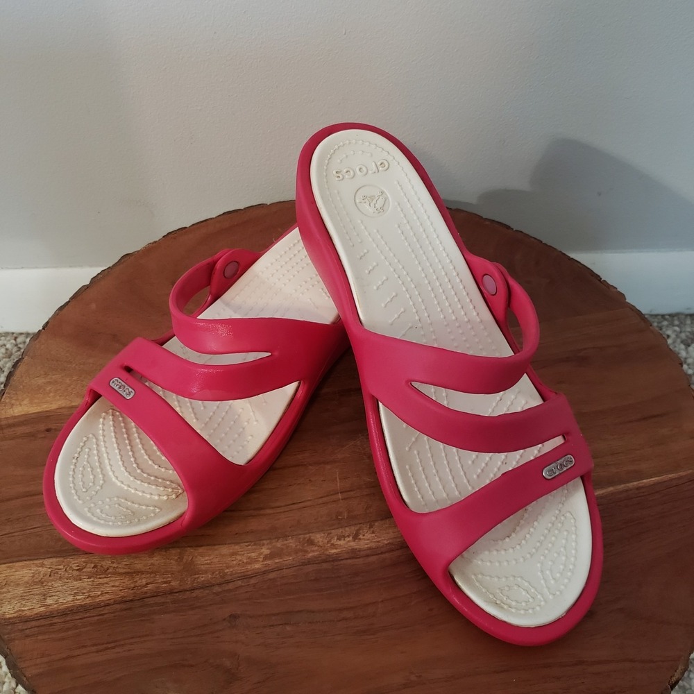 Crocs Womens Patricia Wedge Sandals SIZE 11 Raspberry/Oyster Strappy Comfort